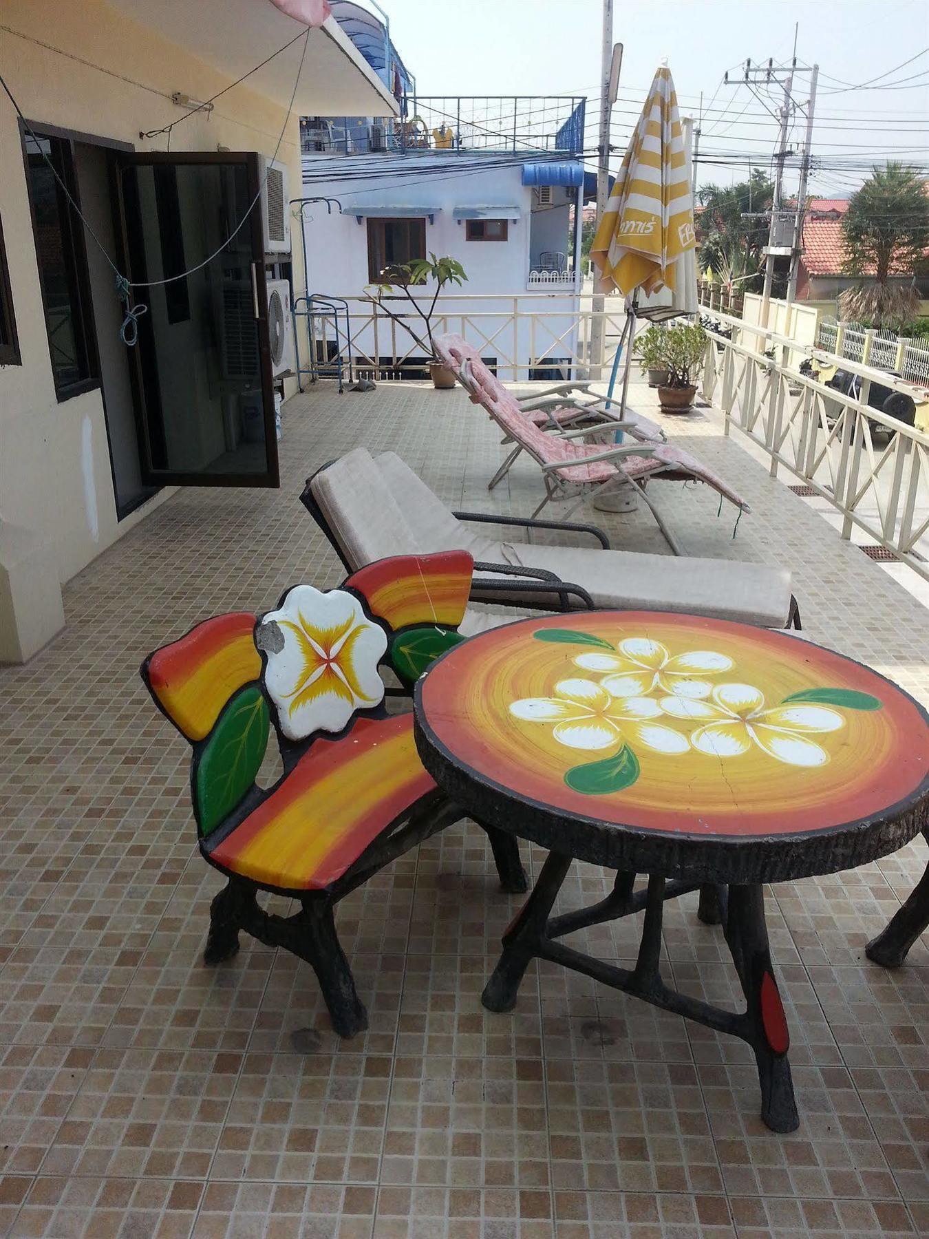 Donkey'S Rest Hotel HHQ Zewnętrze zdjęcie